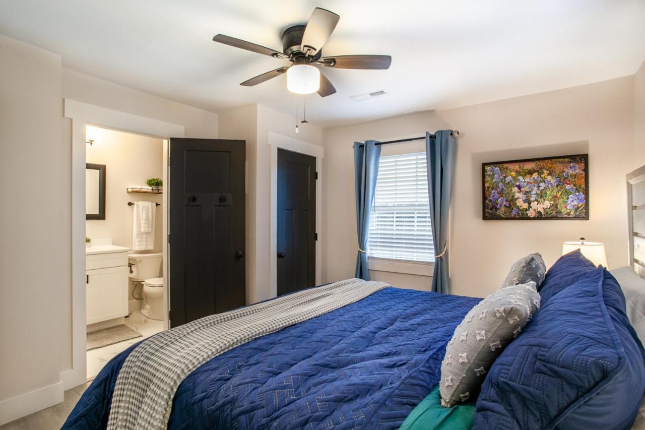 Blue Valley Inn - Hot Tub & Spacious Play Area! Knoxville Exterior foto